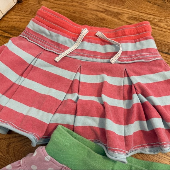 Mini Boden Bundle of 2 Skirts / Skorts size 5-6 Years - Picture 4 of 9